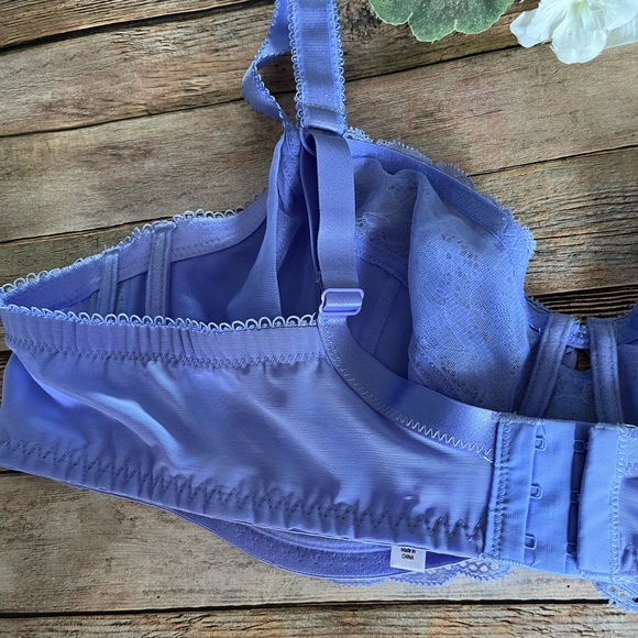 AMOUREUSE Women's Plus Size Underwire Lace Bra Size 48B Lavender - Picture 7 of 11